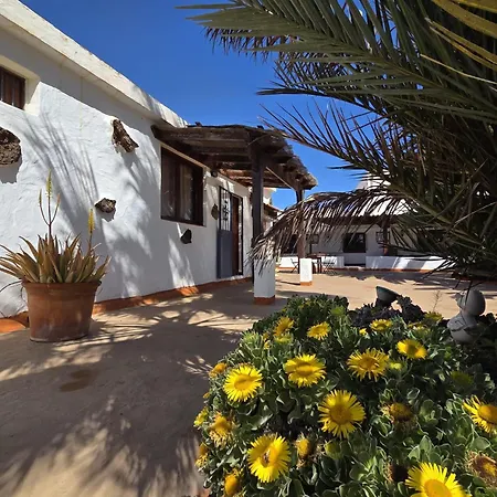 Nare - Casa Tipica Majorera Villaverde (Fuerteventura)